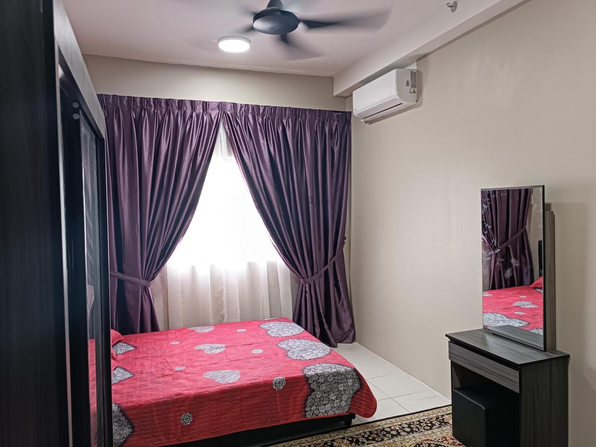 Aisy Homestay Putrajaya Cyberjaya Klia كامبونج دنغكيل المظهر الخارجي الصورة